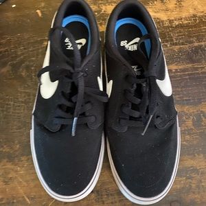Nike Black Canvas Skateboard Shoes